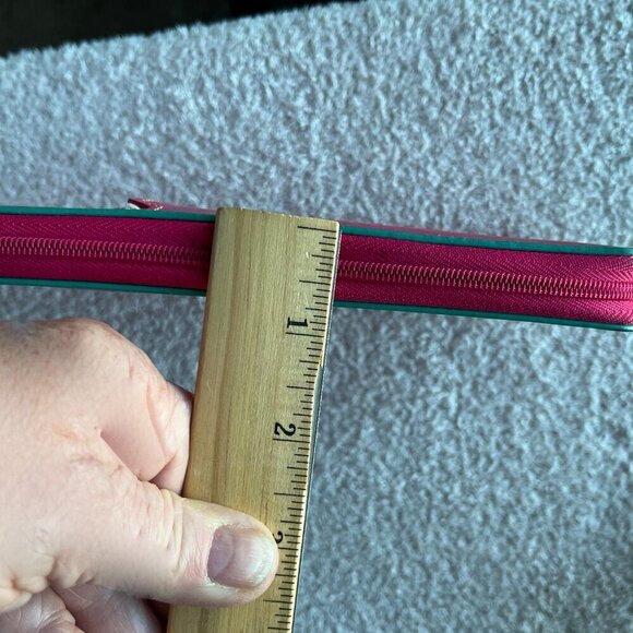 BAEKGAARD Wallet Zip around LEATHER  Clutch Hot PINK - Picture 8 of 8